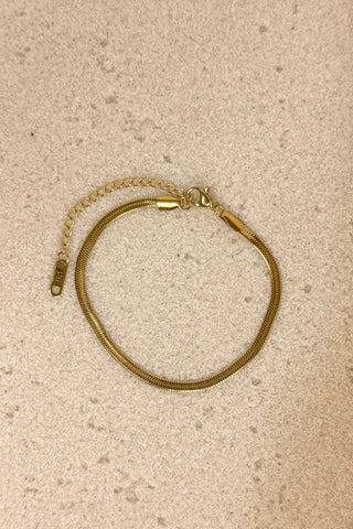 The Presley Herringbone Bracelet in Gold